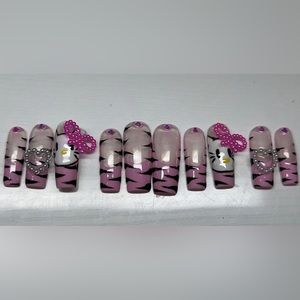 Hello kitty press on nails
